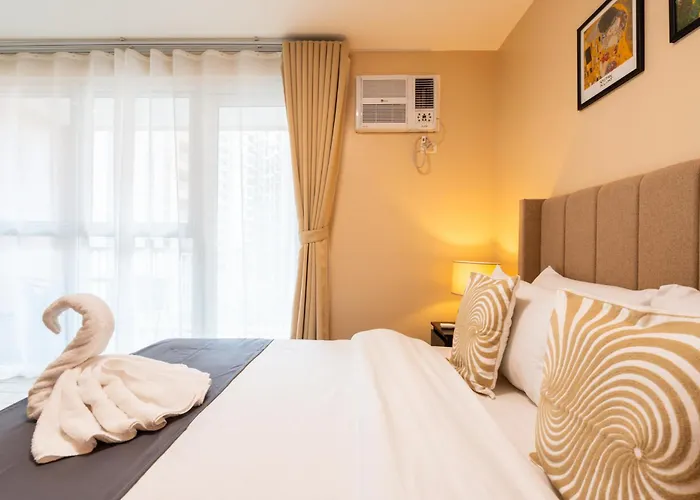Apartment Venice Luxury Linked To Venice Mall, Nr Naia Manila