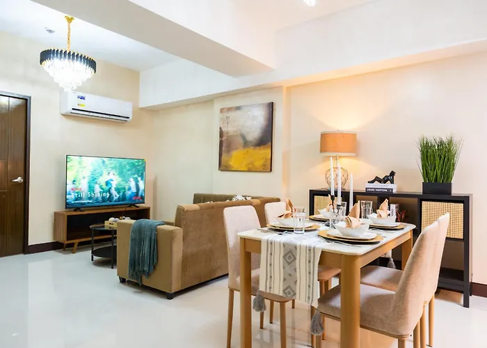 Venice Luxury Linked To Venice Mall, Nr Naia Manila